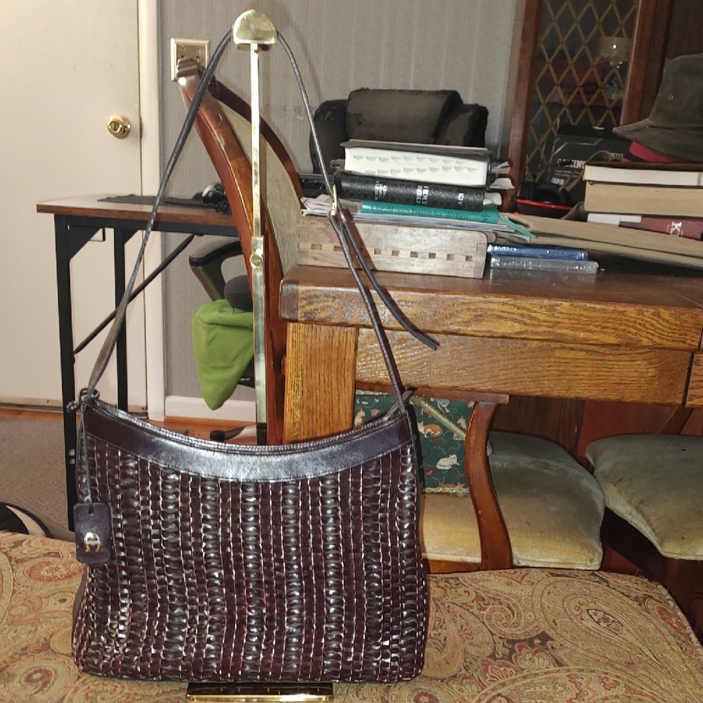 Etienne Aigner Vintage Woven Leather Shoulder Bag Dark Brown MSRP $300. EUC